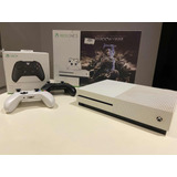 Xbox One S 500gb + 2 Joysticks + Juegos