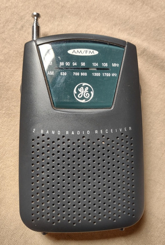 Radio Portátil De Pilha Am Fm General Electric Ge 7-2585a