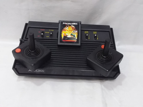 Vídeo Game Atari 2600 Polyvox Modificado C/ 2 Controles E Jogo De Brinde 