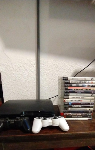 Sony Playstation 3 Slim 1tb Standard Color Black + 14 Juegos