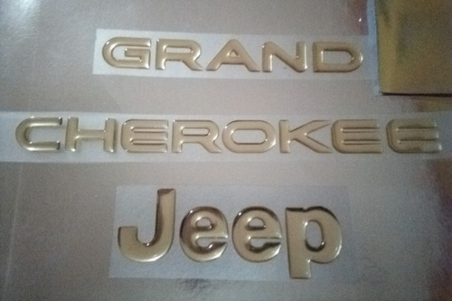 Emblema Jeep Grand Cherokee Original Resina 2 Piezas Foto 2