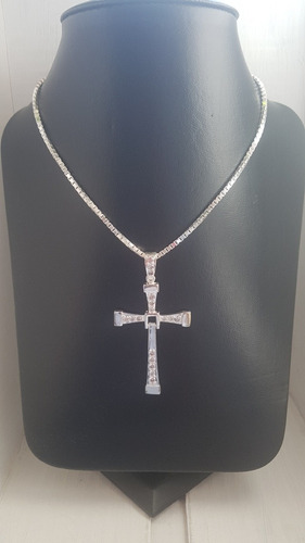 Dije De Cruz De Dominic Toretto Plata Ley.925 Con Zirconia G