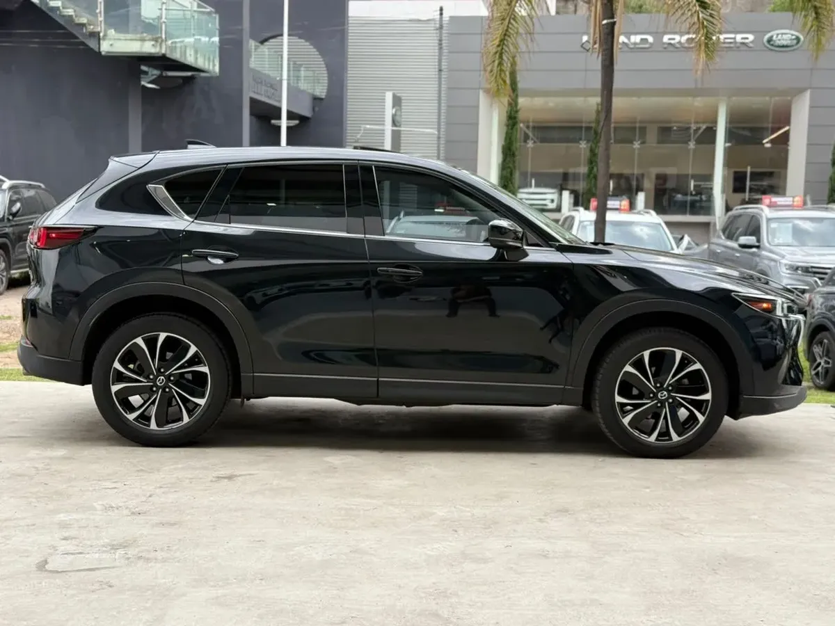 Mazda CX-5 2023 - Imagen 10