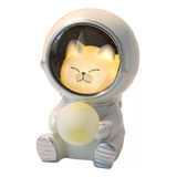 Bonita Estatua De Astronauta Con Forma De Gato