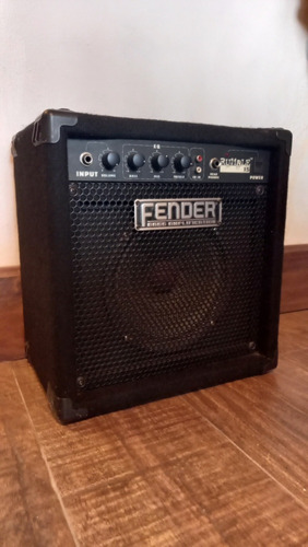 Amplificador De Bajo Fender Rumble 15