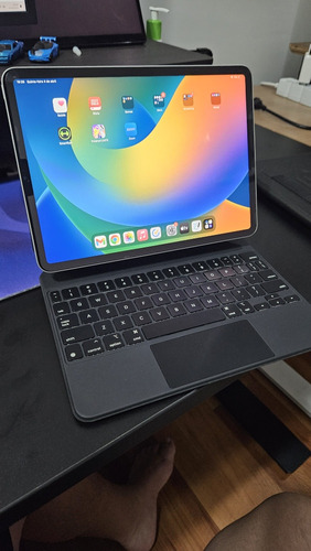 iPad Pro M1 128gb + Apple Magic Keyboard + Case 