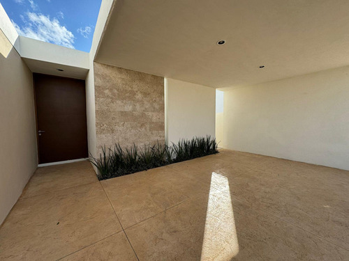 Casa En Venta Al Norte De Mérida, Cholul. - Imagen 3