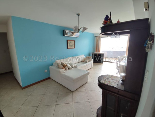 Apartamento Amoblado, Piso Medio Venta Jardines De Mañongo Naguanagua Carabobo Leida Falcon Lf25-5754 - Imagen 4