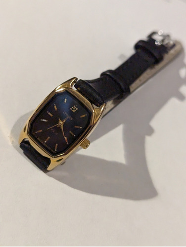 Reloj Citizen Cupido Vintage Años 90 De Dama Chapado En Oro