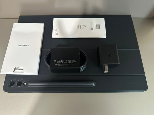 Tablet Samsung S9 Ultra 14.6 . Con Su Lápiz Y Cargador.