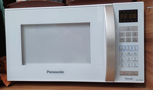 Microondas Panasonic 25l - Mod. Nn-st35hwruk