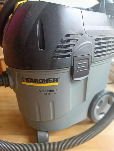 Aspiradora Karcher Proffesional De Tacho Nt 35/1 Eco