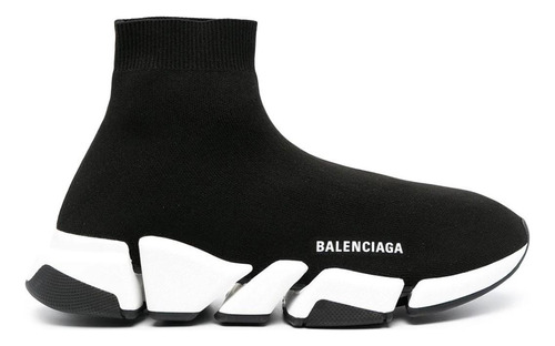 Balenciaga En Negro Y Blanco 