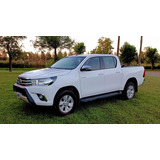 Toyota Hilux 2016 2.8 Cd Srv Pack 177cv 4x2