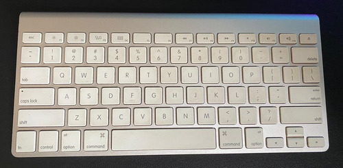 Teclado Apple A1314 - Magic Keyboard Bluetooth