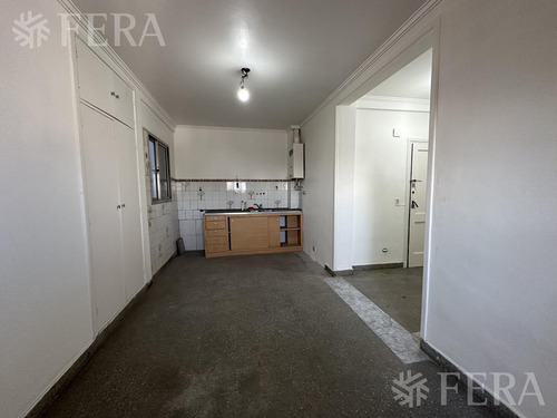 Venta De Departamento 2 Ambientes En Wilde Centro - Imagen 4