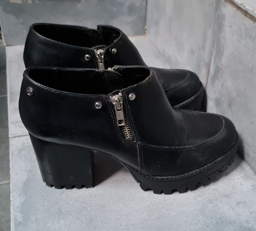 Botas Hush Puppies Negras N°39