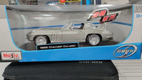Maisto Escala 1:18 Chevrolet Corvette 1965