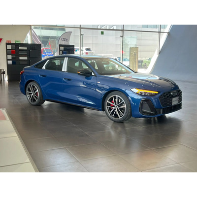 Audi A5 Sedán 2025 Azul | MercadoLibre