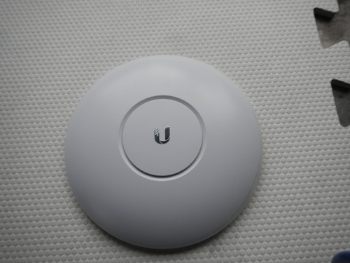 Access Point Ubiquiti Unifi Ac Pro Ap Uap-ac-pro Blanco 220v