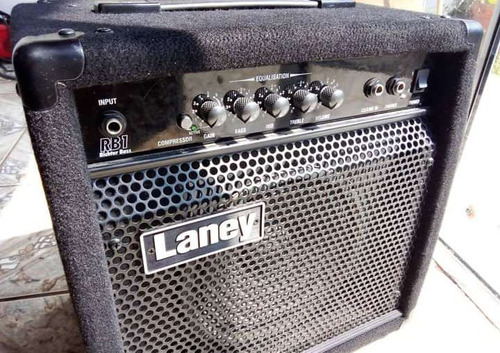 Amplificador Laney Para Baixo