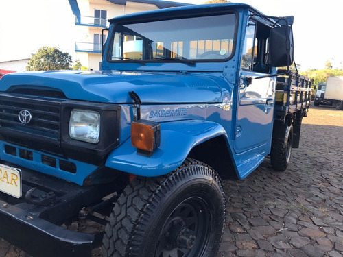 TOYOTA BANDEIRANTE 4X4