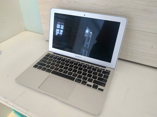 Macbook Air 2014 11 Inch - Funciona Perfeitamente