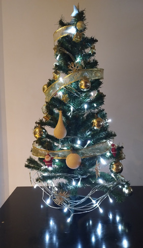 Arbol Pino De Navidad Con Luces Led Deco Y Borlas Doradas