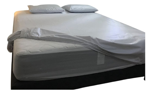 Protector De Colchón - Cama Semidoble - Plastitex 100% Antif