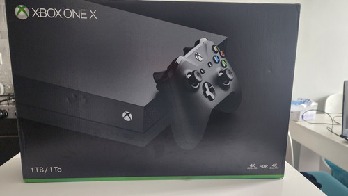 Consola Xbox One X - 1 Tb - 3 Meses De Uso