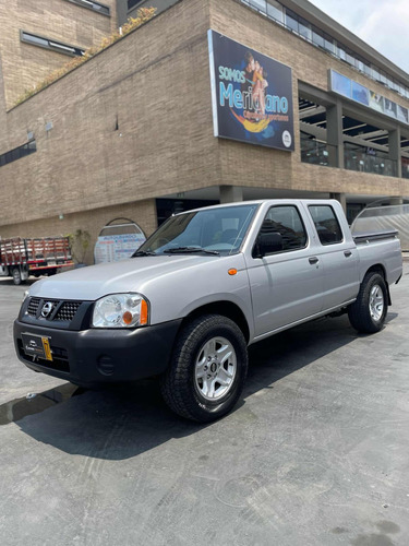 Nissan Np300 Frontier 2014 2.5l Gasolina