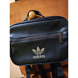 Mochila adidas Originals Airliner Mini Urban .cuero Eco