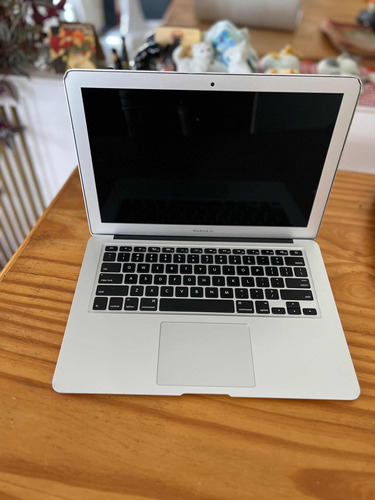 Macbook Air 2017 8gb 128 Ssd