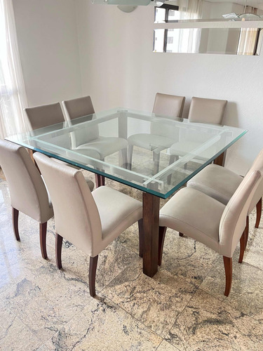 Mesa De Jantar, 1,60x 1,60 , Tampo De Vidro 8 Lugares