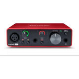 Interfaz De Audio Focusrite Scarlett 2i2 Studio Roja Y Negra