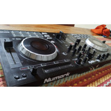 Controlador Dj Numark Mixtrack Platinum Negro De 4 Canales