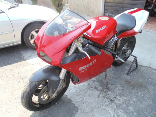 Ducati 748r, Modelo 2002, Por Partes...