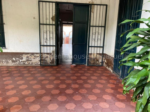 Casa En Venta En Los Chorros Terreno Casas Caracas Angela Tochon - Imagen 4