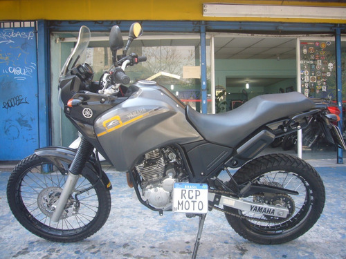 YAMAHA XTZ 250 TENERE CINZA 2015 NOVA TROCA FINANCIA CARTÃO