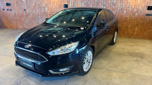 Ford Focus L/16 2.0 4p Titanium Power 2015