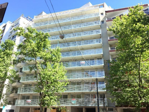 Apartamento Monoambiente En Alquiler En Pocitos Con Terraza