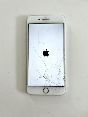  iPhone 8 Plus 64 Gb Prateado (branco)