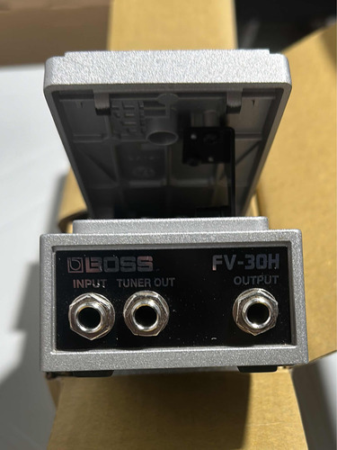 Pedal De Volume/expressão Boss Fv30h