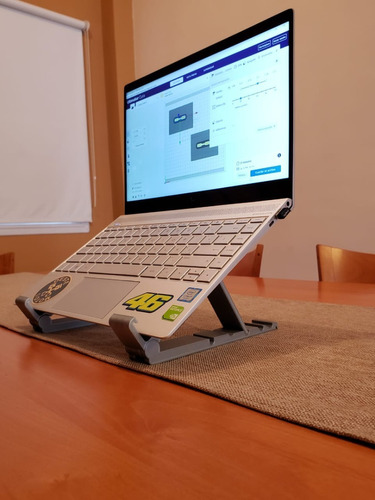 Soporte O Base Regulable Y Plegable  Notebook Laptop Mdo 3d