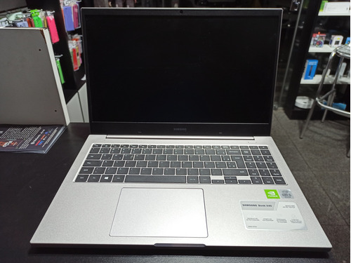 Notebook Samsung Book X40