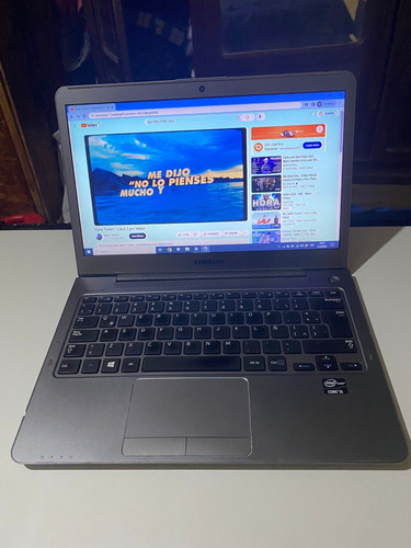 Notebook Samsung Ultrabook Np530u3c (con Algunos Detalles)