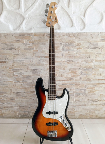 Bajo Eléctrico Fender Squier J Bass 4c Affinity Sunburst