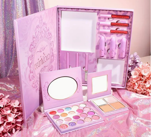 Set Completo De Maquillaje Estilo Anime 