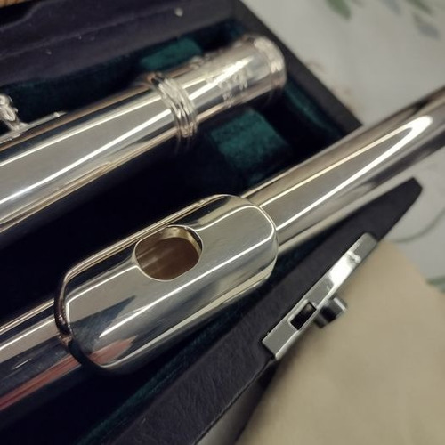 Flauta Transversal Vênus Impecavel (regulada) Fl302s  