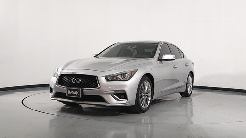 Infiniti Q50 3.0 Luxe Auto